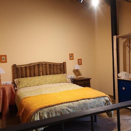 L' Abilleiru Albergue Rural Santibanez de Valdeiglesias Екстер'єр фото