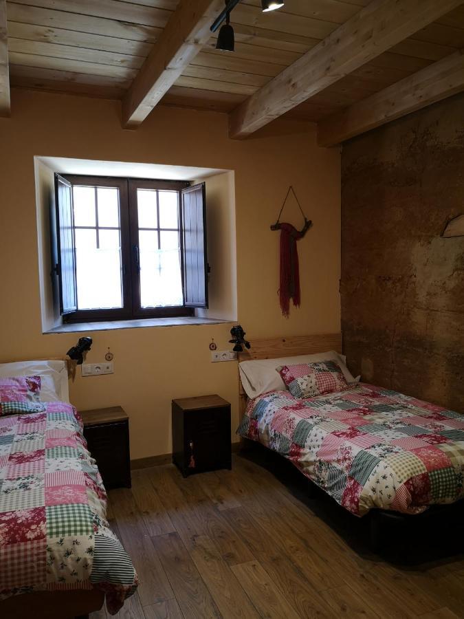 L' Abilleiru Albergue Rural Santibanez de Valdeiglesias Екстер'єр фото