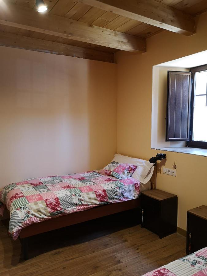 L' Abilleiru Albergue Rural Santibanez de Valdeiglesias Екстер'єр фото